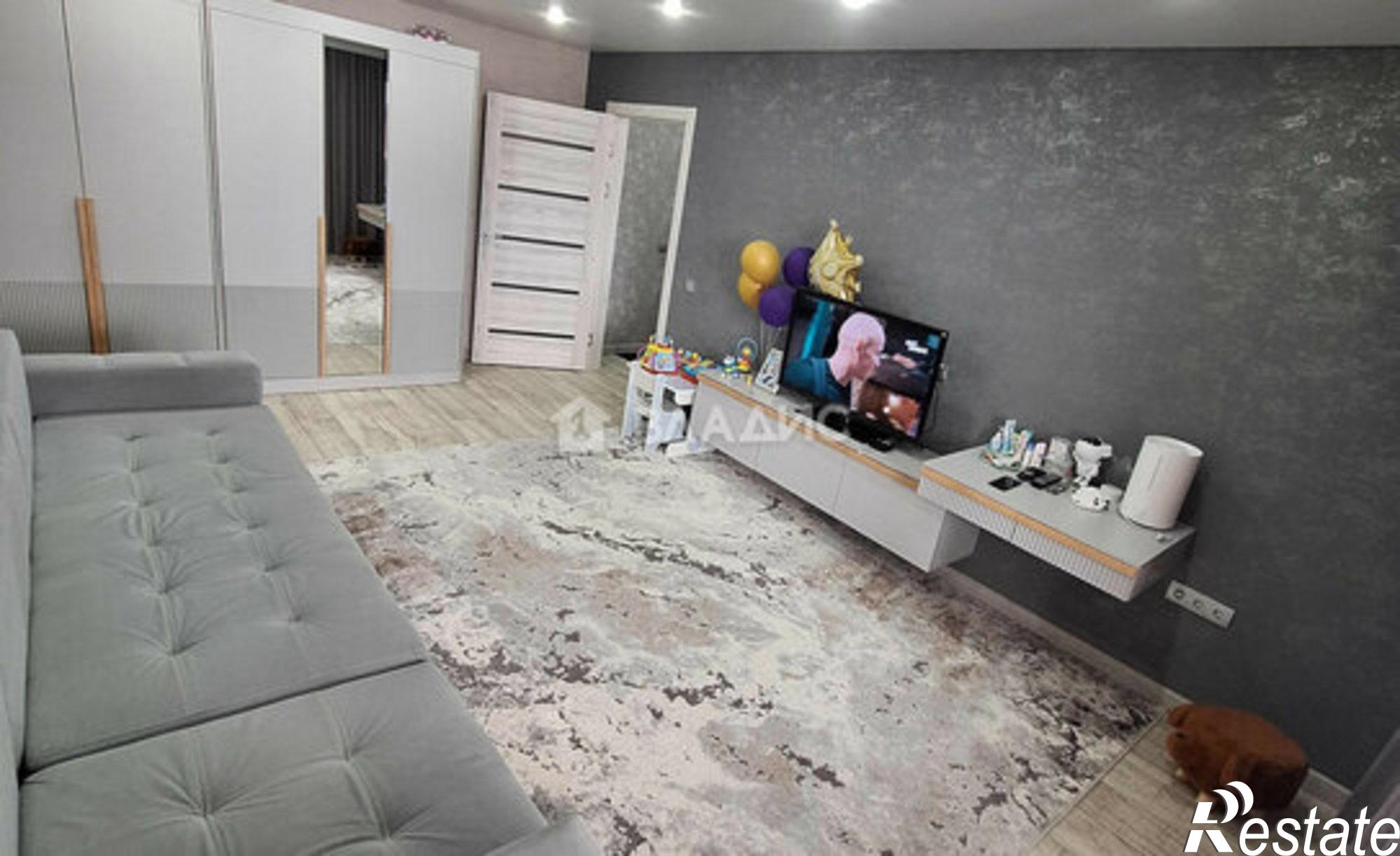 Купить квартиру за 5 200 000 рублей на 7-й микрорайон, 47А