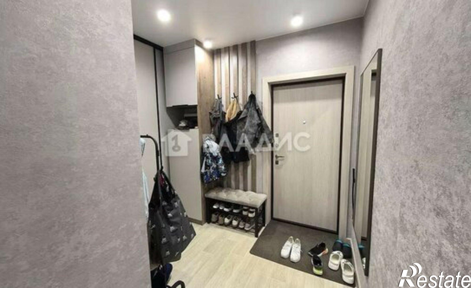 Купить квартиру за 11 000 000 рублей на 15-й микрорайон, 17Б