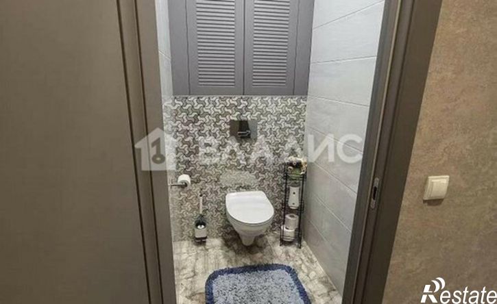 3-комн квартира 15-й микрорайон, 17Б