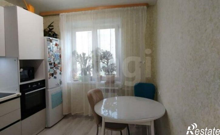 2-комн квартира 9-й микрорайон, 15А