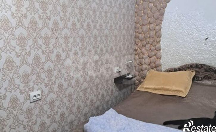 3-комн квартира 6-й микрорайон, 26