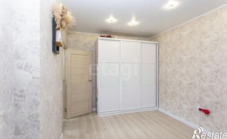 2-комн квартира 15-й микрорайон, 11