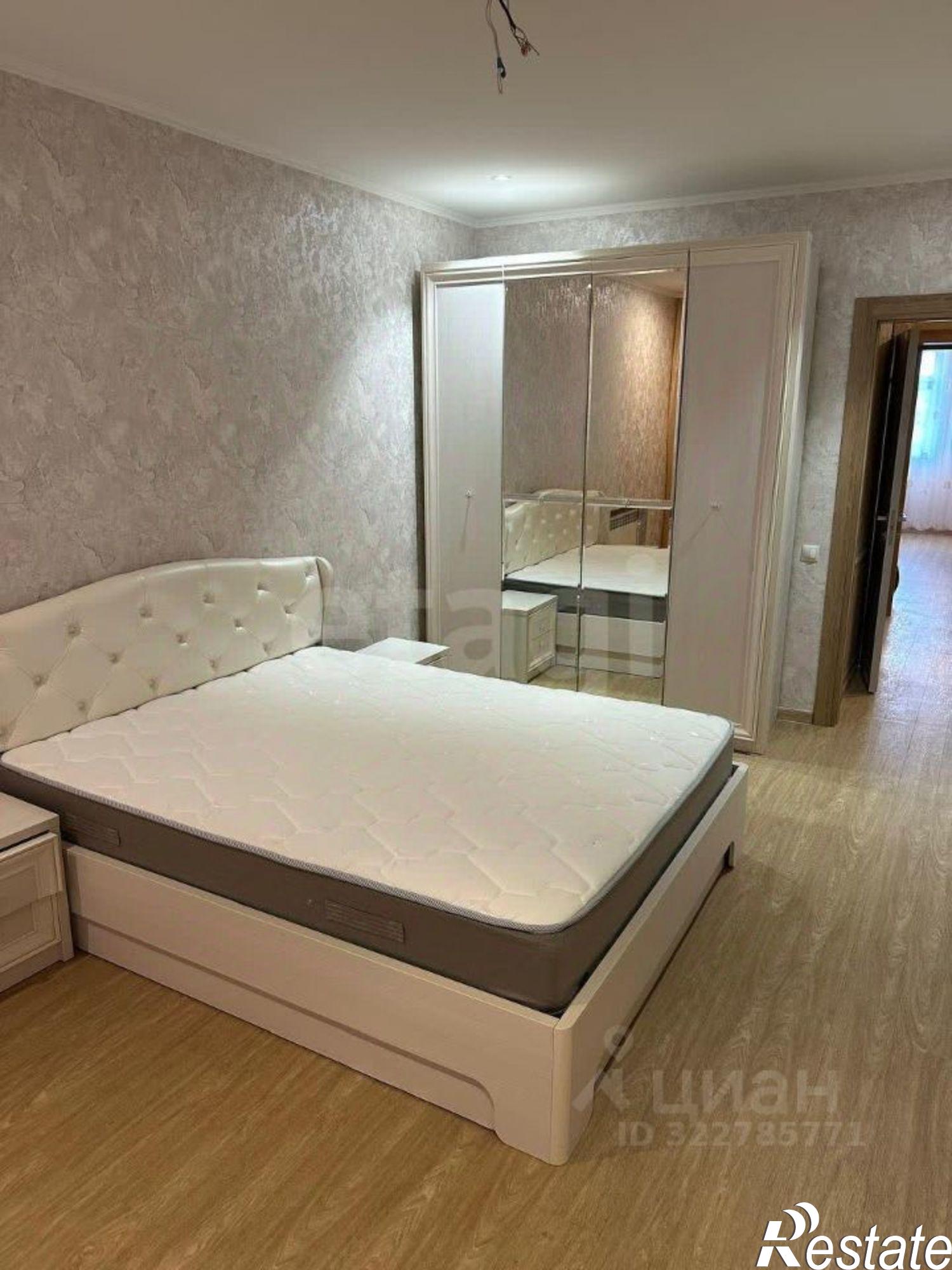 Купить квартиру за 8 000 000 рублей на Революционная улица, 19