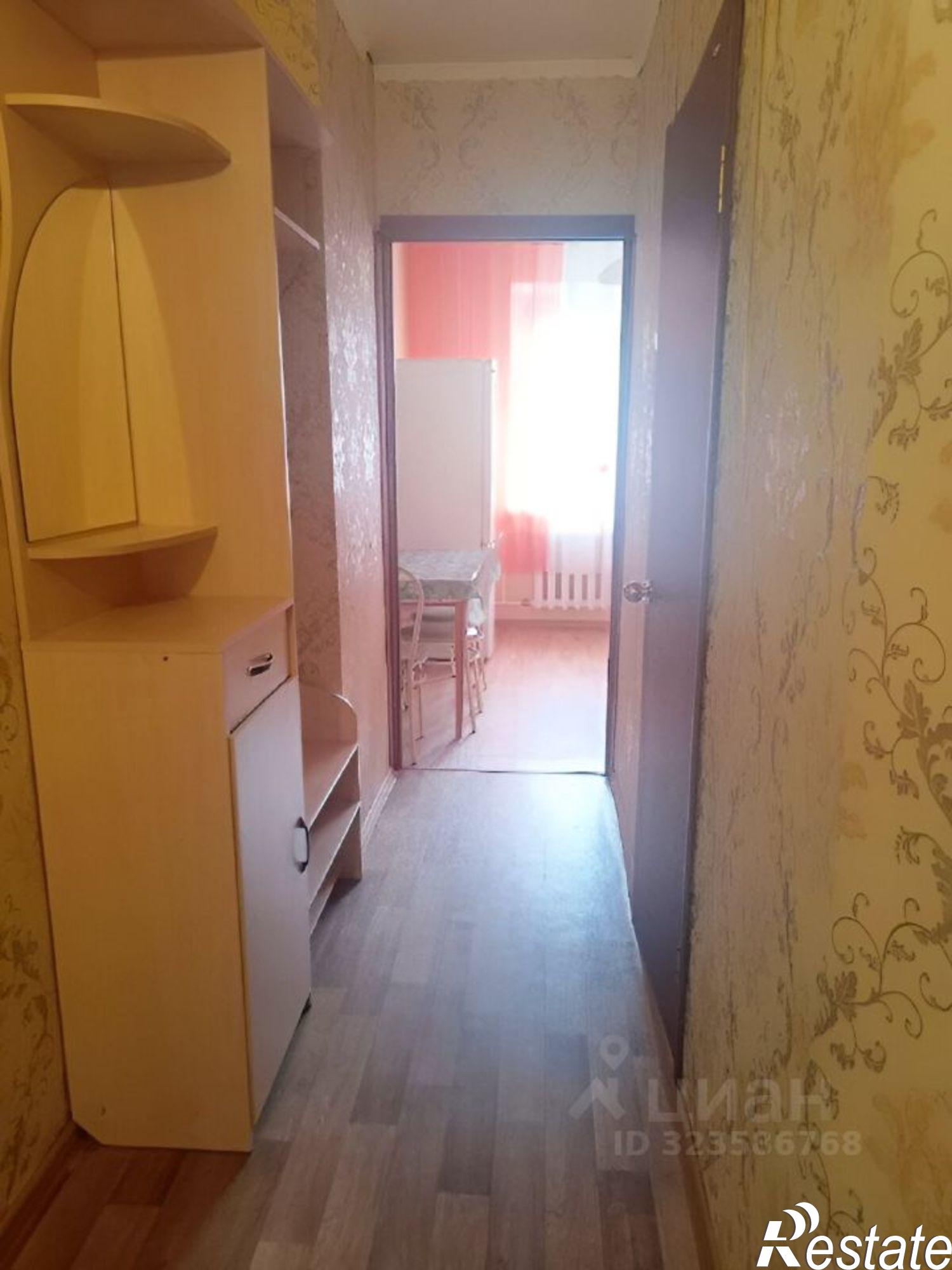 Купить квартиру за 3 800 000 рублей на 4-й микрорайон, 37/2