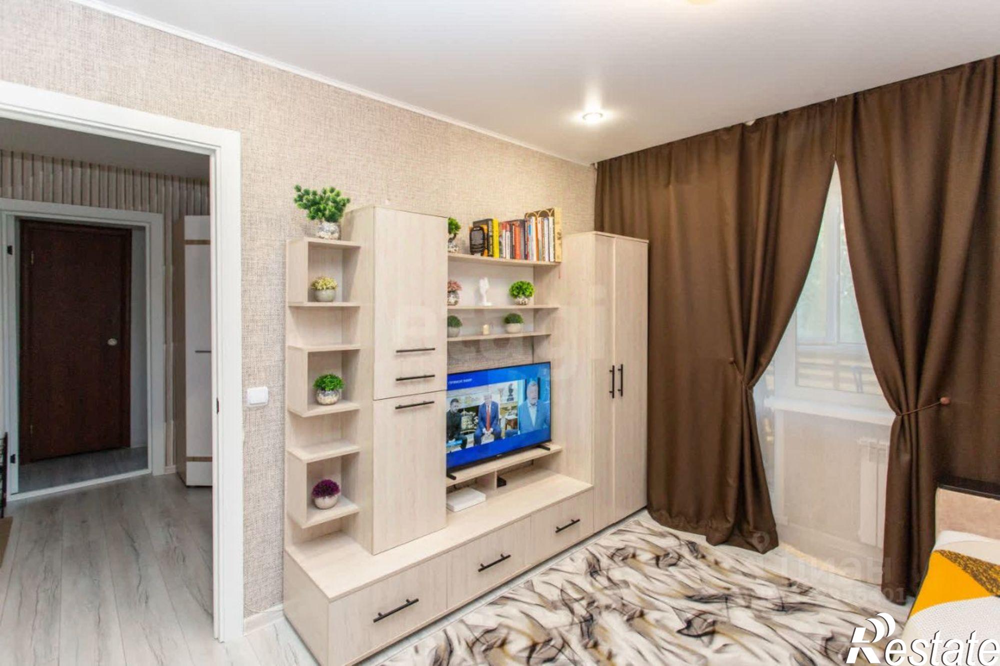 Купить квартиру за 5 600 000 рублей на городской округ Тобольск