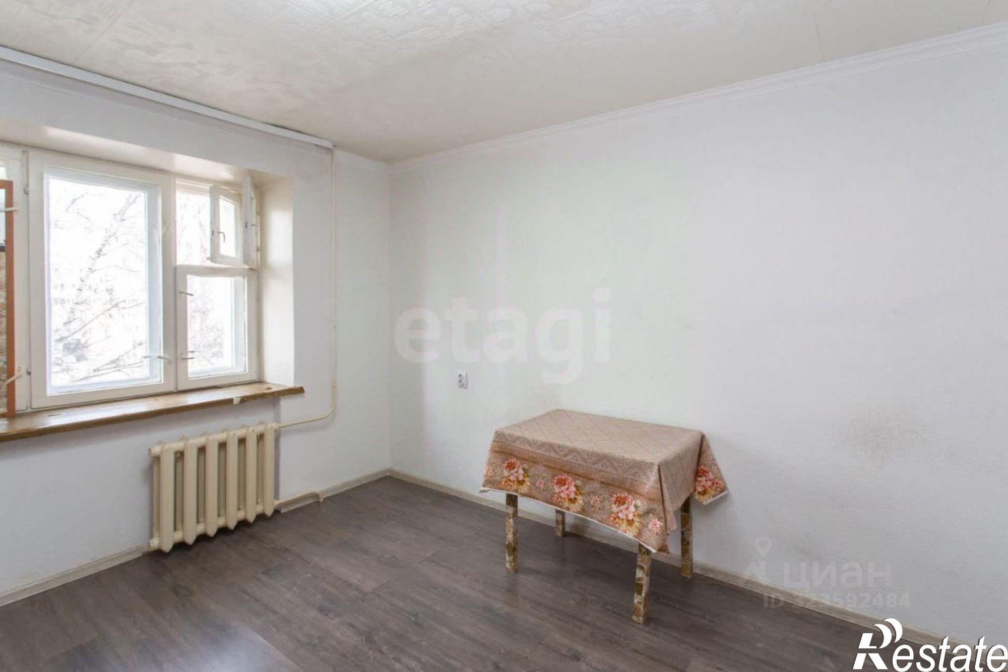 Купить комнату за 870 000 рублей на городской округ Тобольск