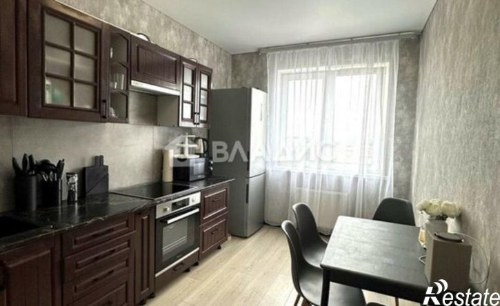 2-комн квартира 10-й микрорайон, 72