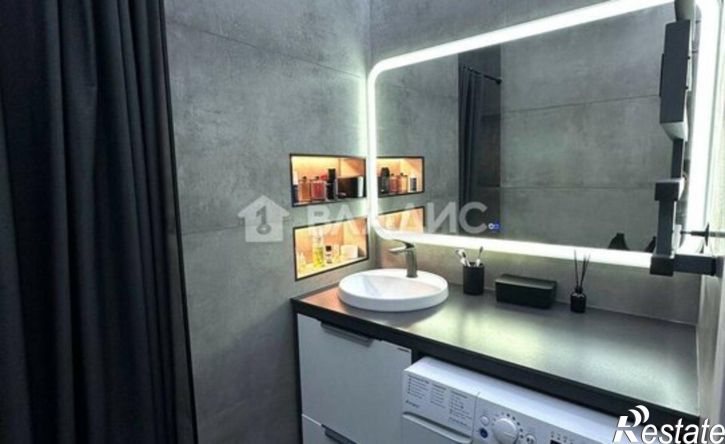 2-комн квартира 10-й микрорайон, 72