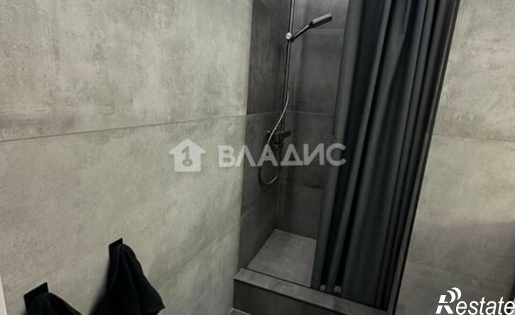 2-комн квартира 10-й микрорайон, 72