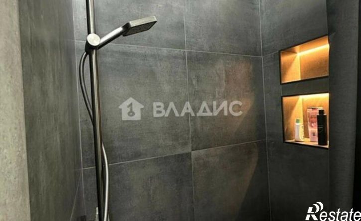 2-комн квартира 10-й микрорайон, 72