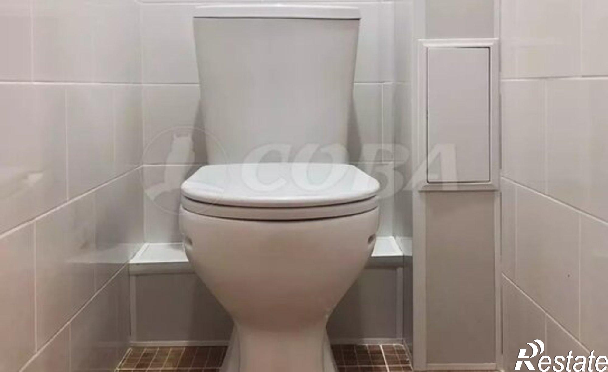 Купить квартиру за 4 500 000 рублей на 10-й микрорайон, 41