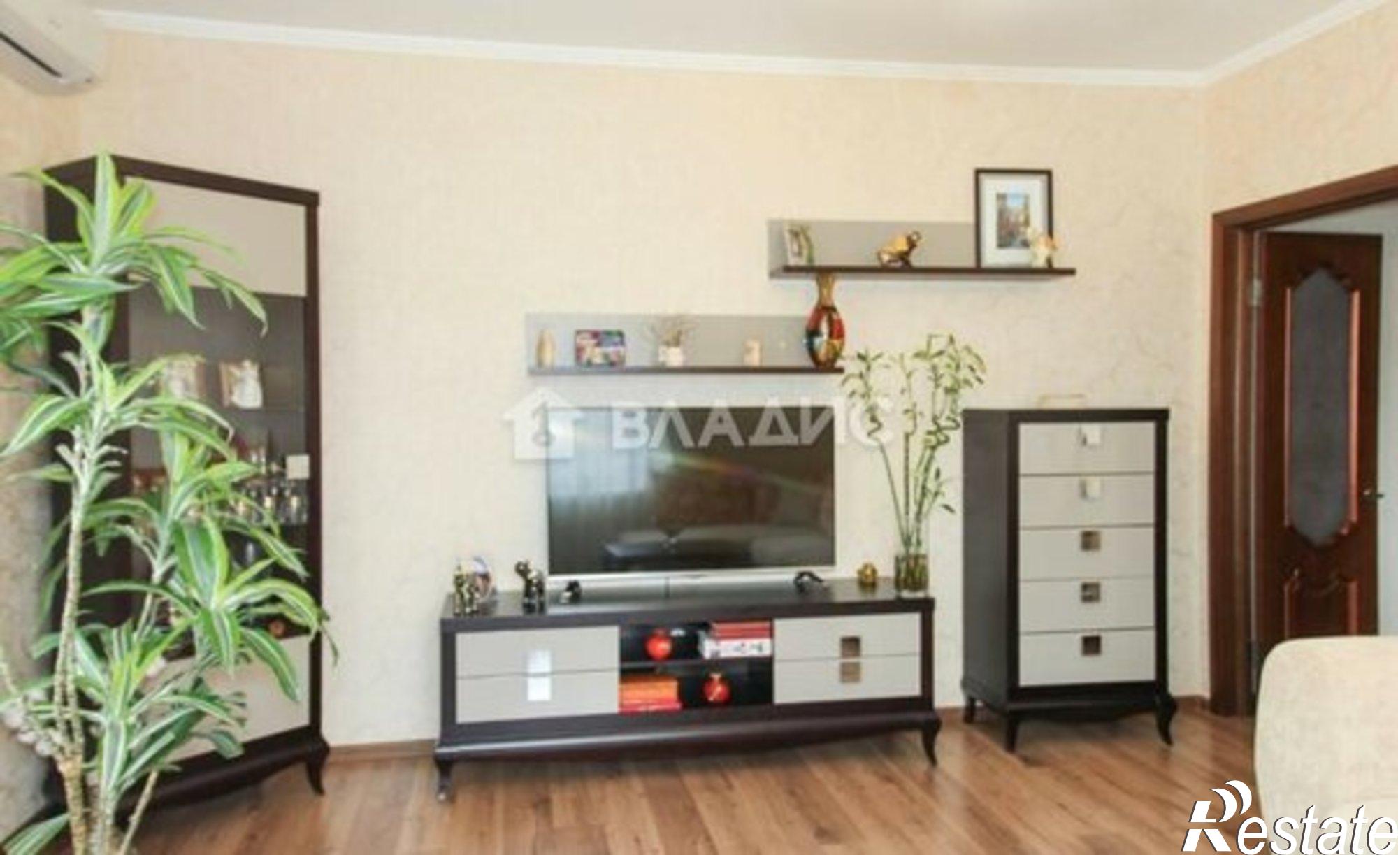 Купить квартиру за 8 600 000 рублей на Октябрьская улица, 50