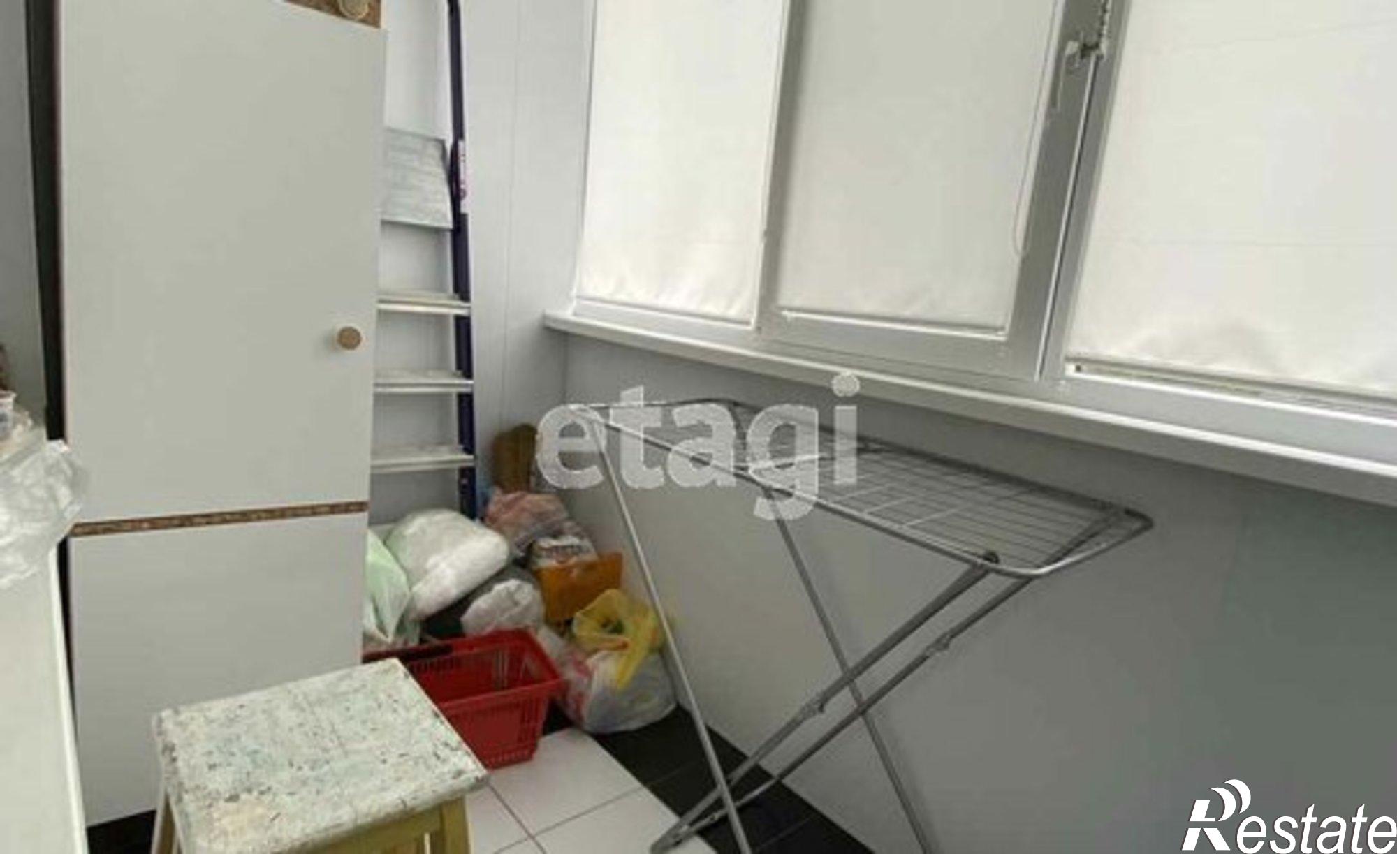 Купить квартиру за 4 000 000 рублей на 6-й микрорайон, 17А