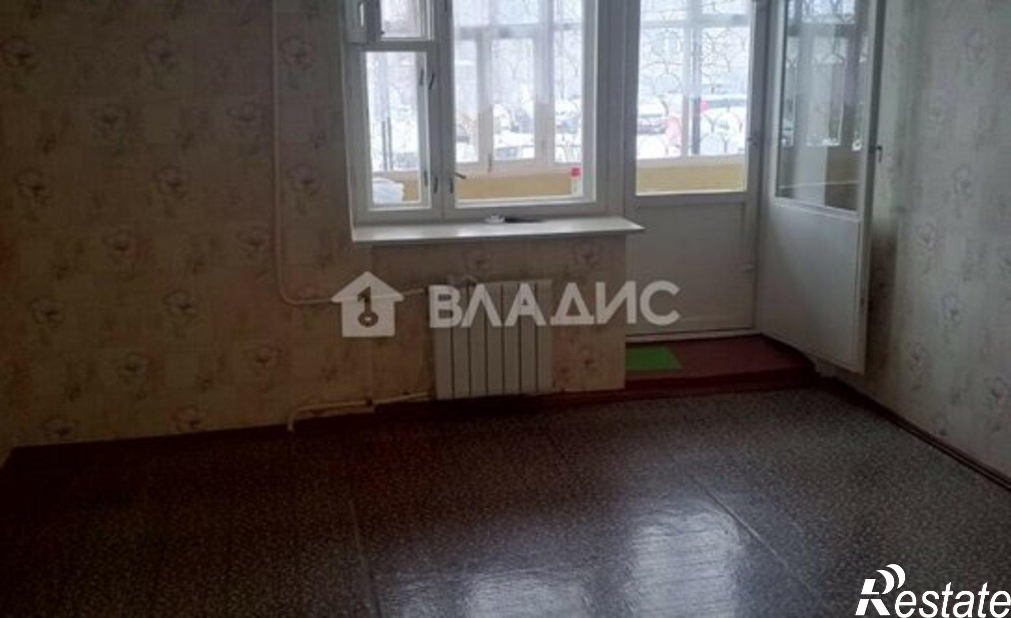 Купить квартиру за 5 500 000 рублей на 4-й микрорайон, 13