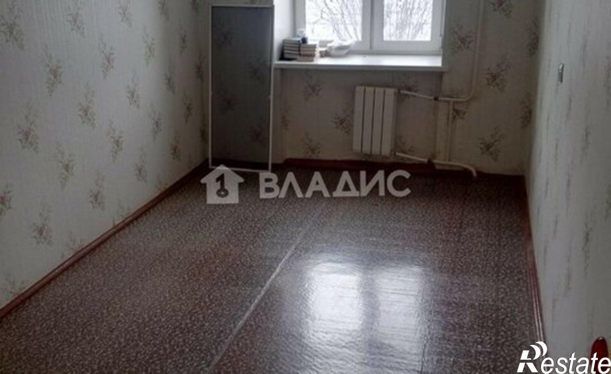 Купить квартиру за 5 500 000 рублей на 4-й микрорайон, 13