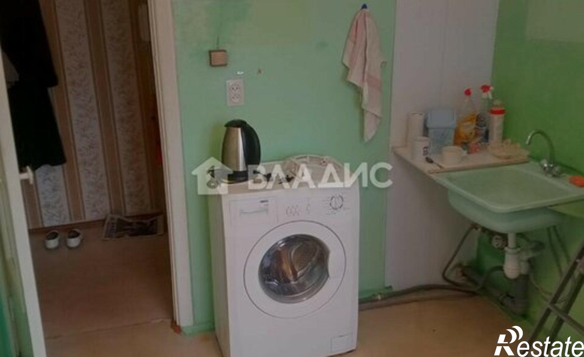 Купить квартиру за 5 500 000 рублей на 4-й микрорайон, 13