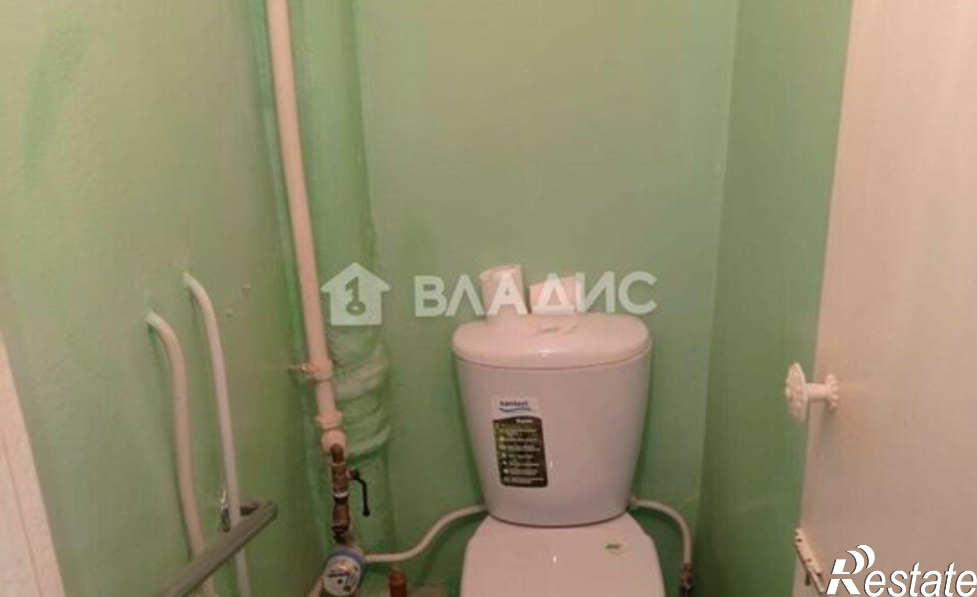 Купить квартиру за 5 500 000 рублей на 4-й микрорайон, 13