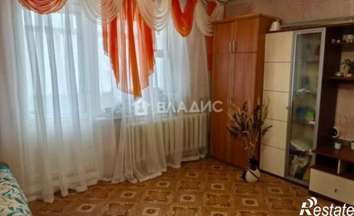 2-комн квартира 10-й микрорайон, 2