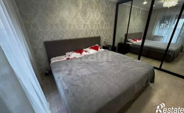 2-комн квартира 7-й микрорайон, 49А