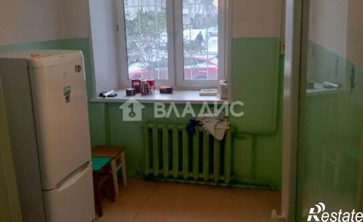 3-комн квартира 4-й микрорайон, 13