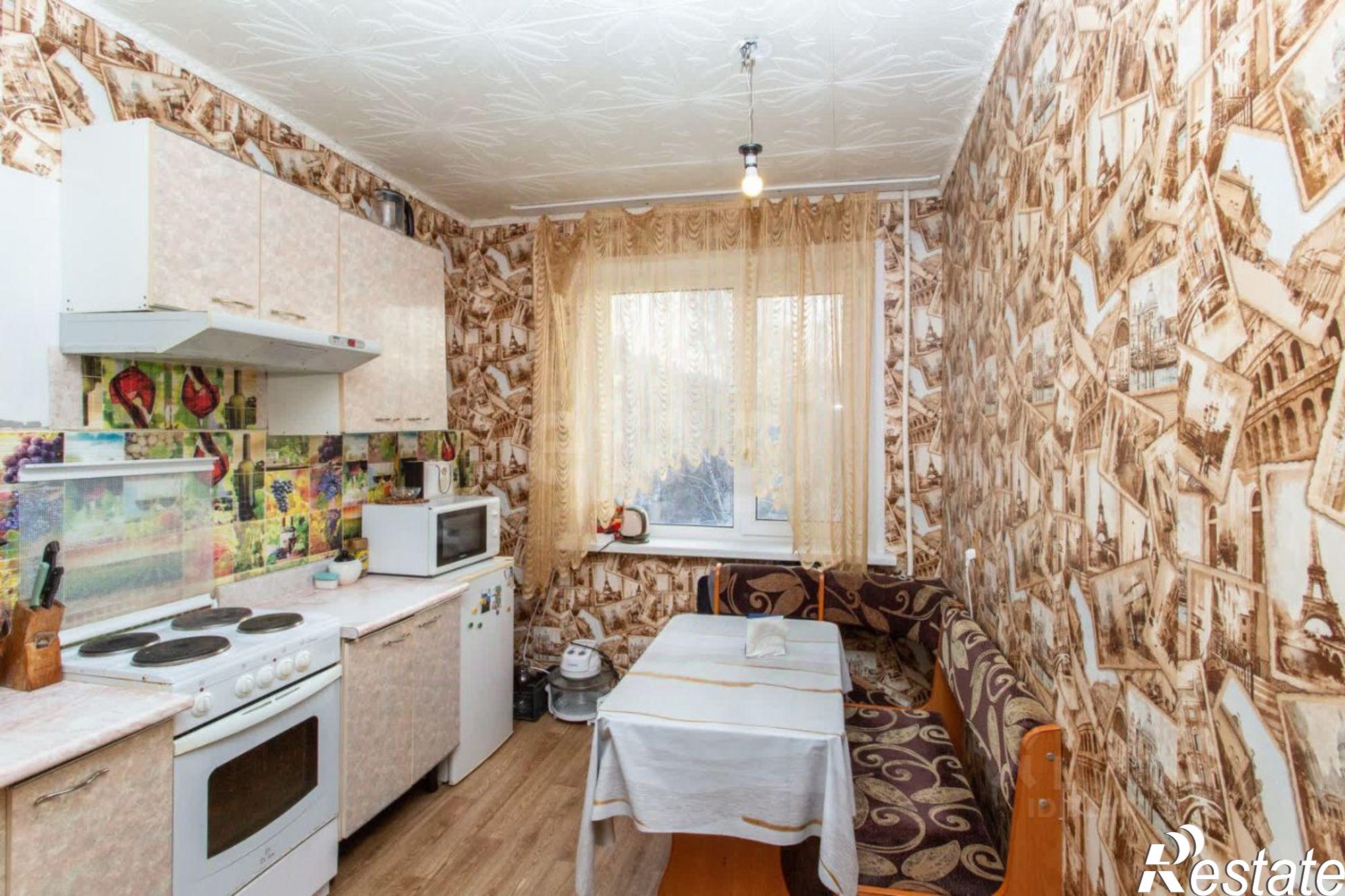 Купить квартиру за 3 400 000 рублей на городской округ Тобольск