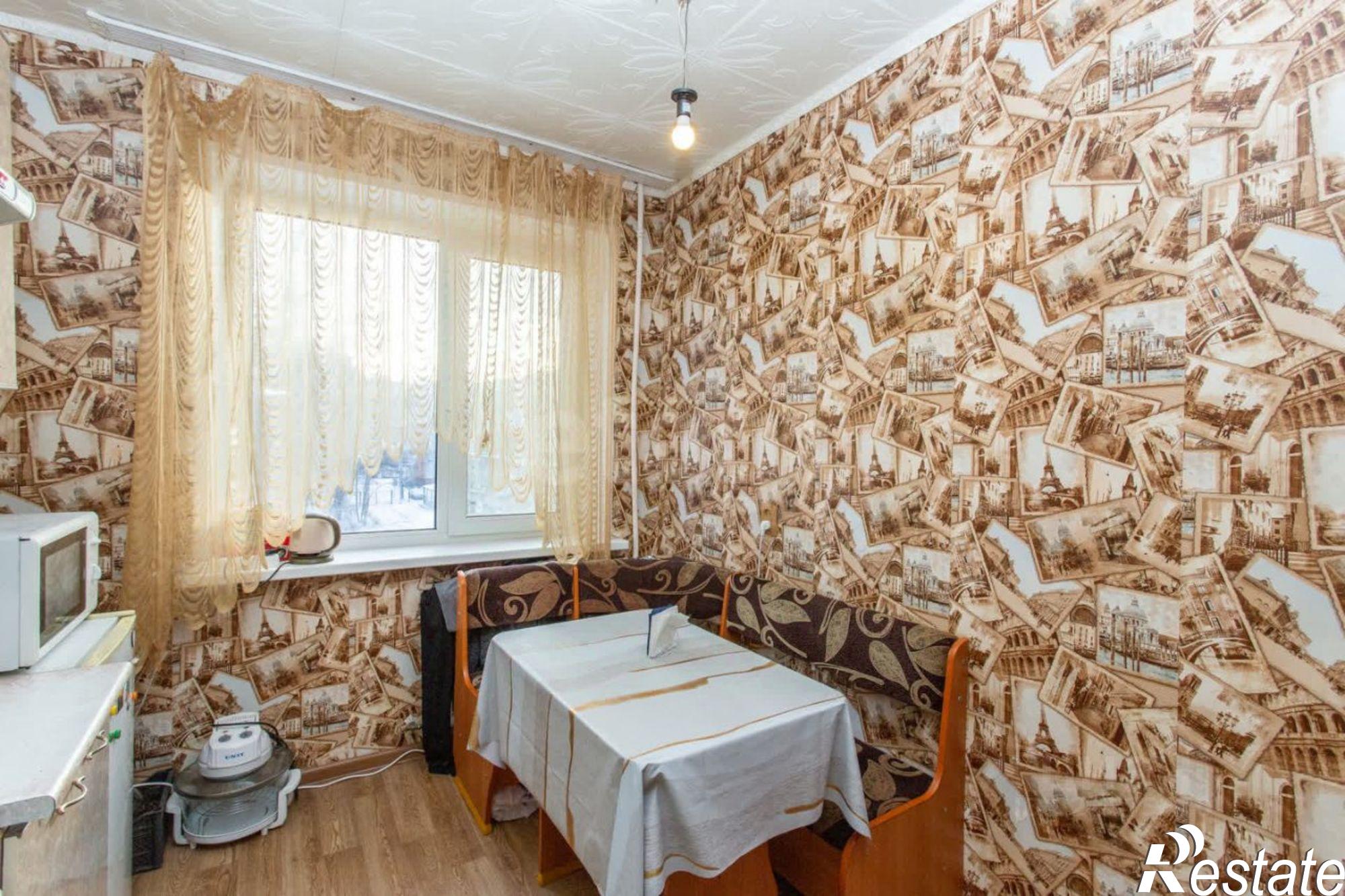 Купить квартиру за 3 400 000 рублей на городской округ Тобольск