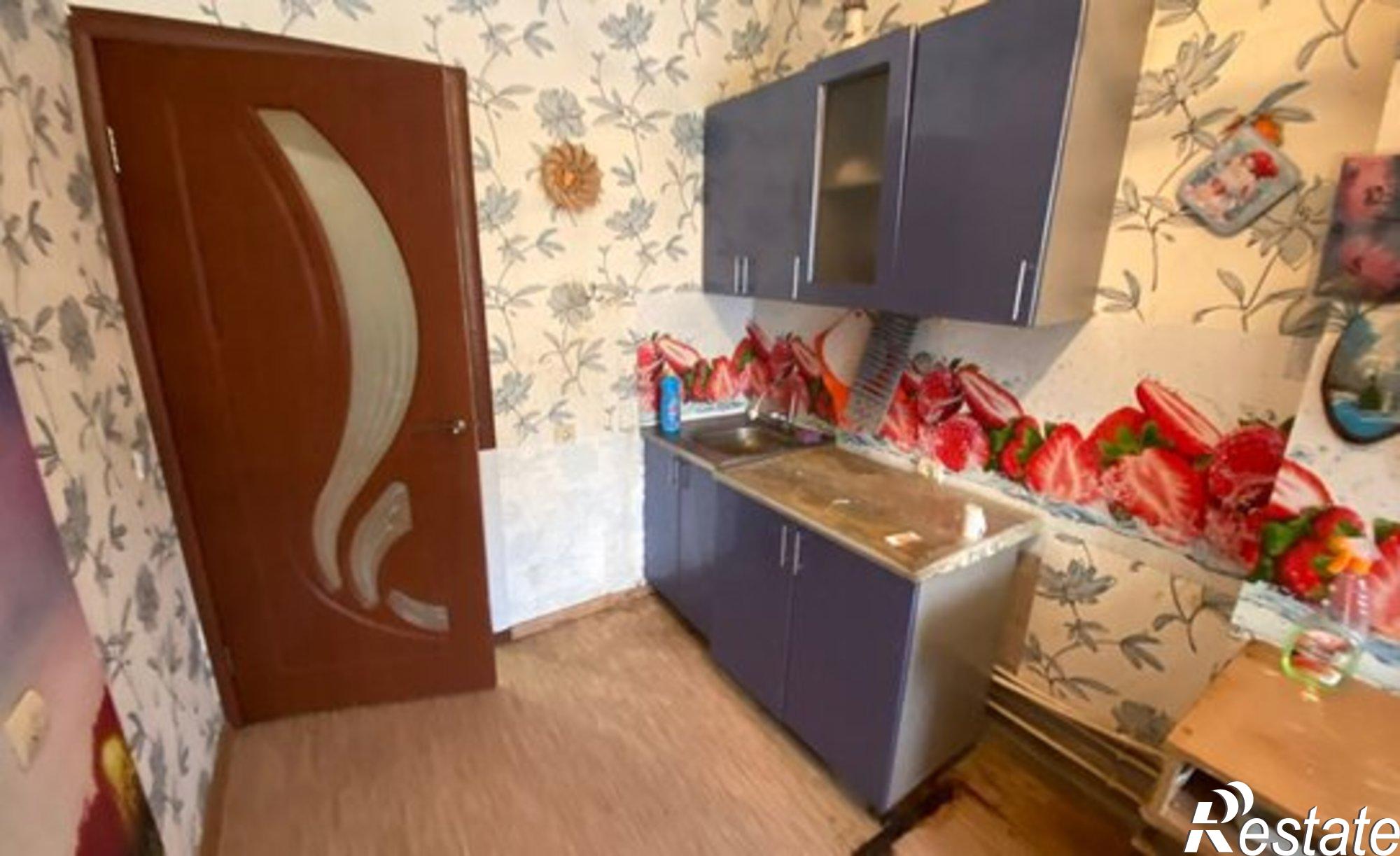 Купить квартиру за 4 990 000 рублей на ул Розы Люксембург, 6/4