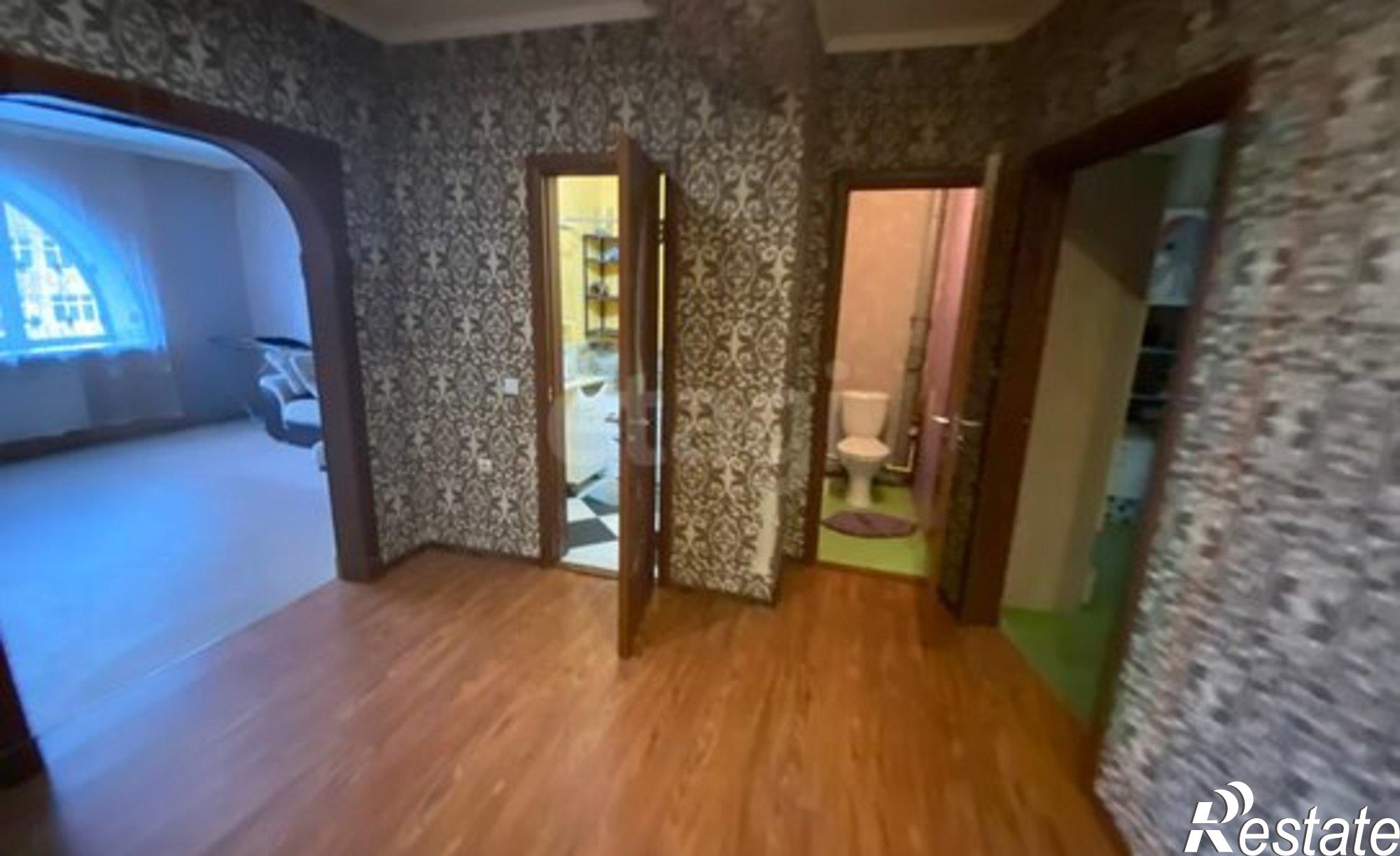 Купить квартиру за 4 990 000 рублей на улица Розы Люксембург, 6/4