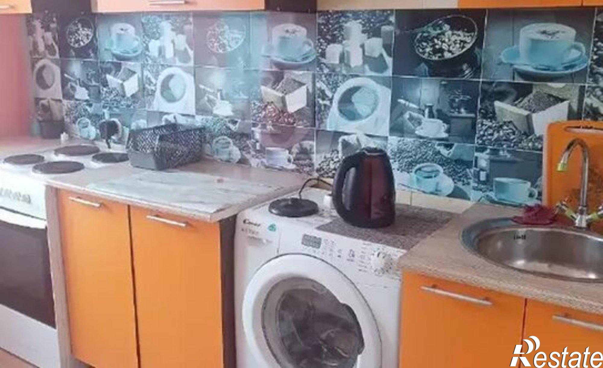 Купить квартиру за 3 800 000 рублей на 4-й микрорайон, 37/2