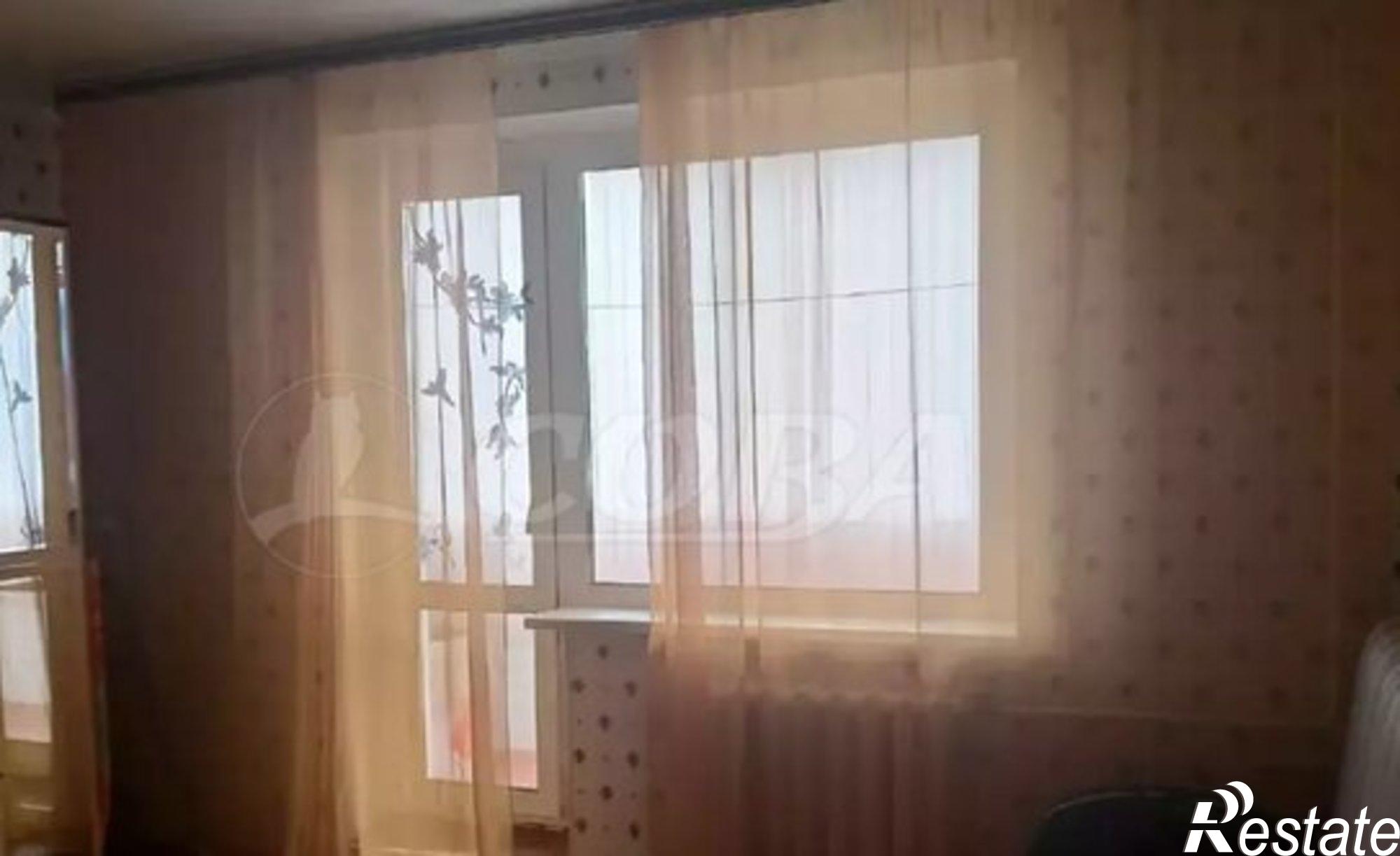 Купить квартиру за 3 800 000 рублей на 4-й микрорайон, 37/2