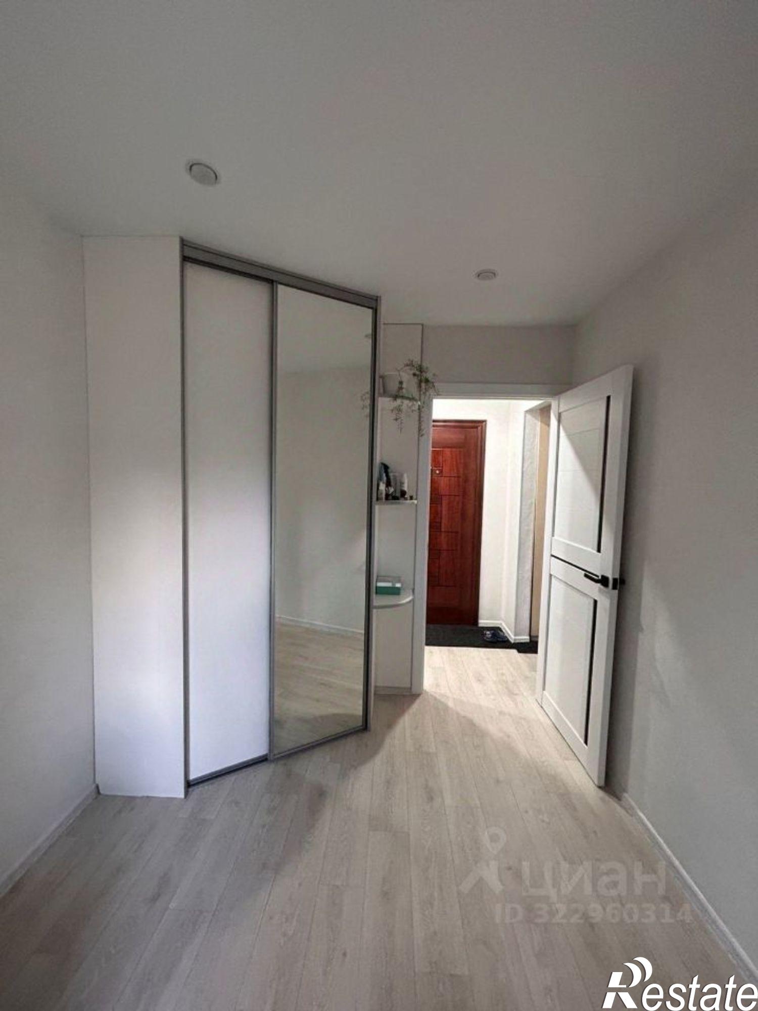 Купить квартиру за 4 250 000 рублей на 7-й микрорайон, 20