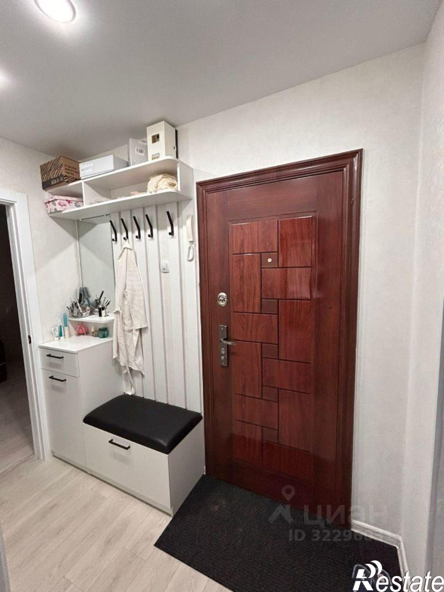 Купить квартиру за 4 250 000 рублей на 7-й микрорайон, 20