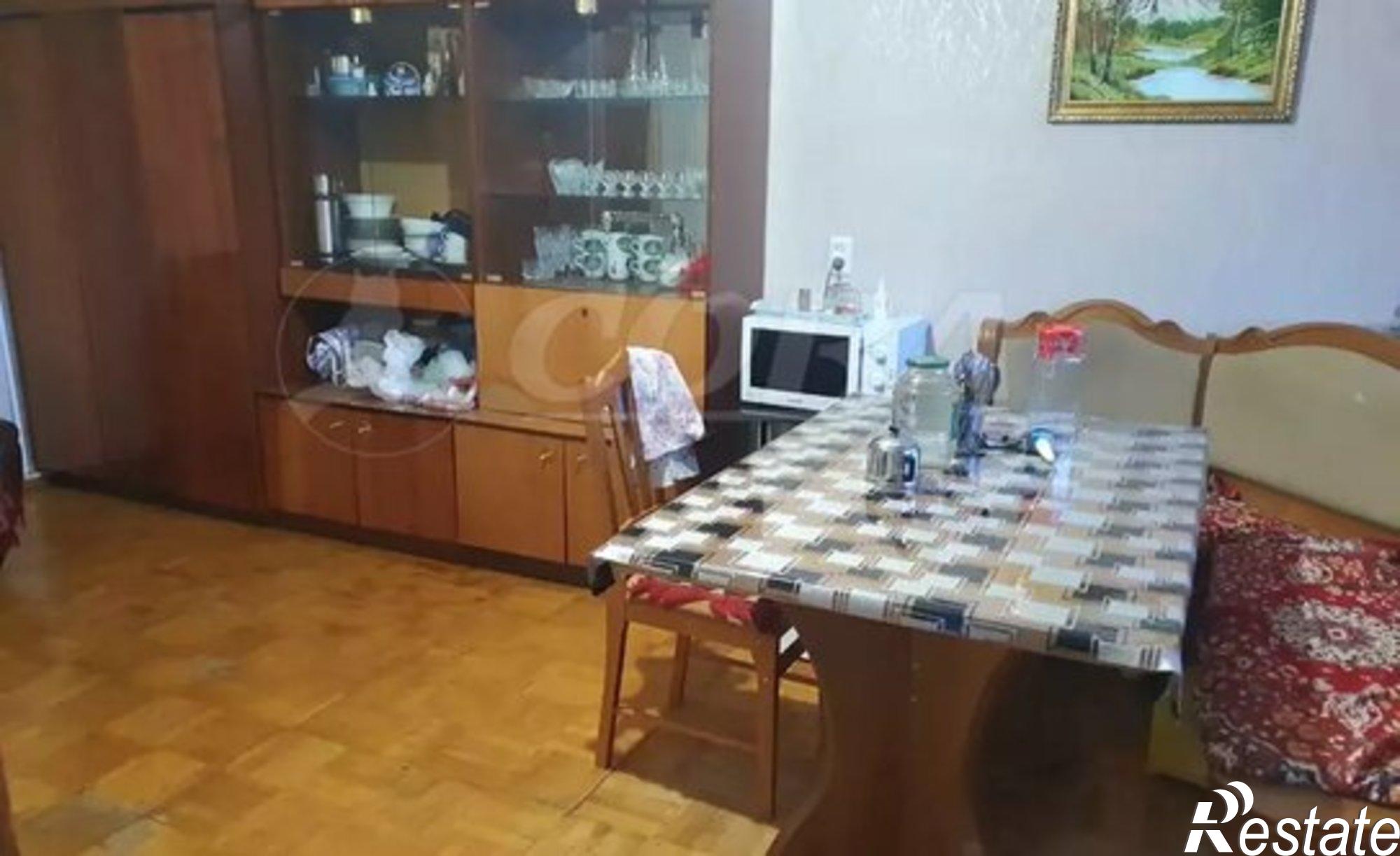 Купить квартиру за 3 400 000 рублей на 4-й микрорайон, 31