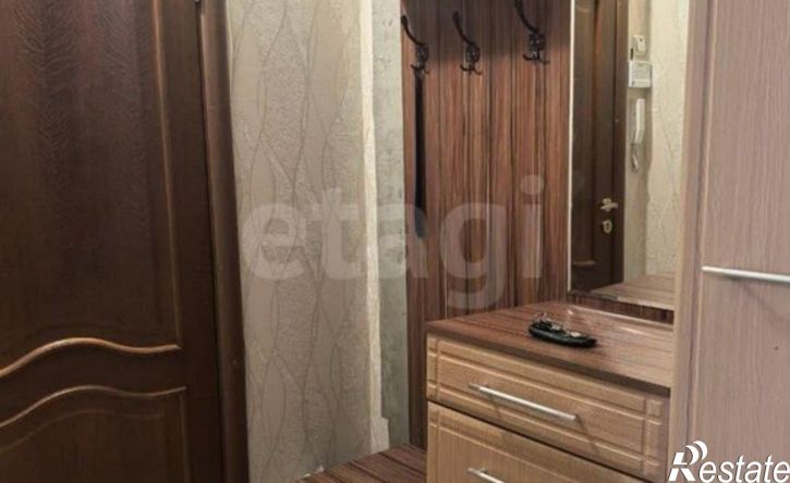 3-комн квартира 9-й микрорайон, 15А