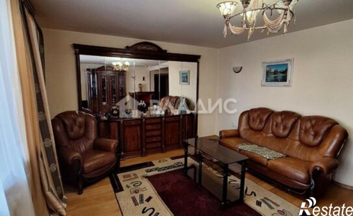 3-комн квартира микрорайон 3Б, 3