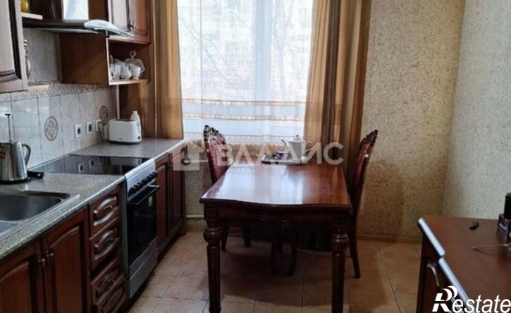 3-комн квартира микрорайон 3Б, 3