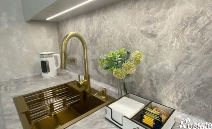 1-комн квартира 15-й микрорайон, 42