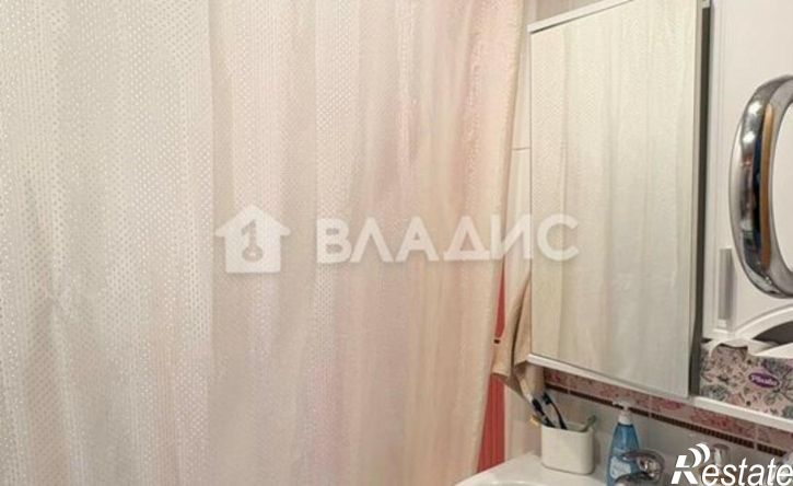 3-комн квартира микрорайон 7А, 7Б