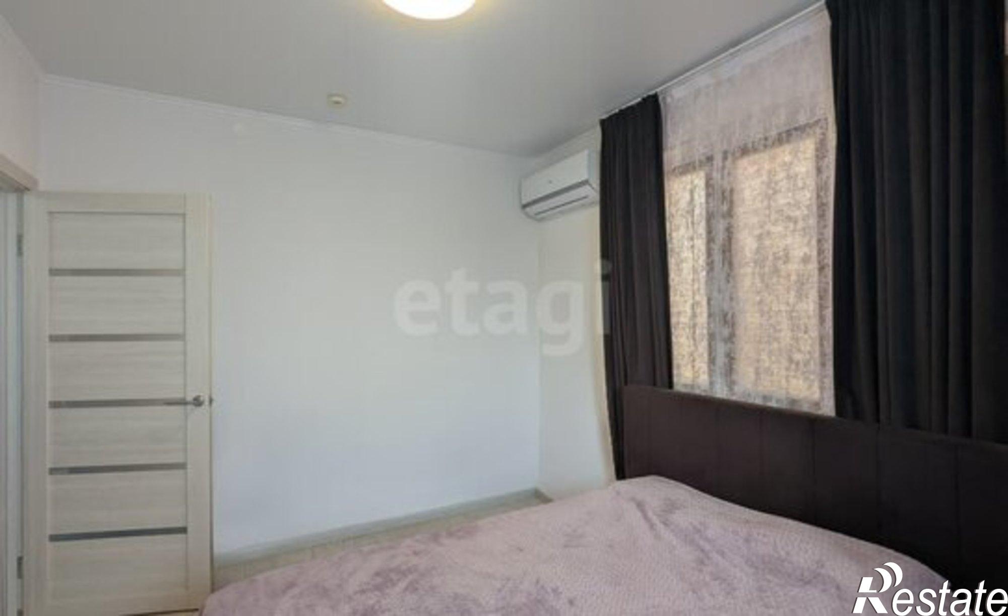 Купить квартиру за 6 300 000 рублей на 10-й микрорайон, 72