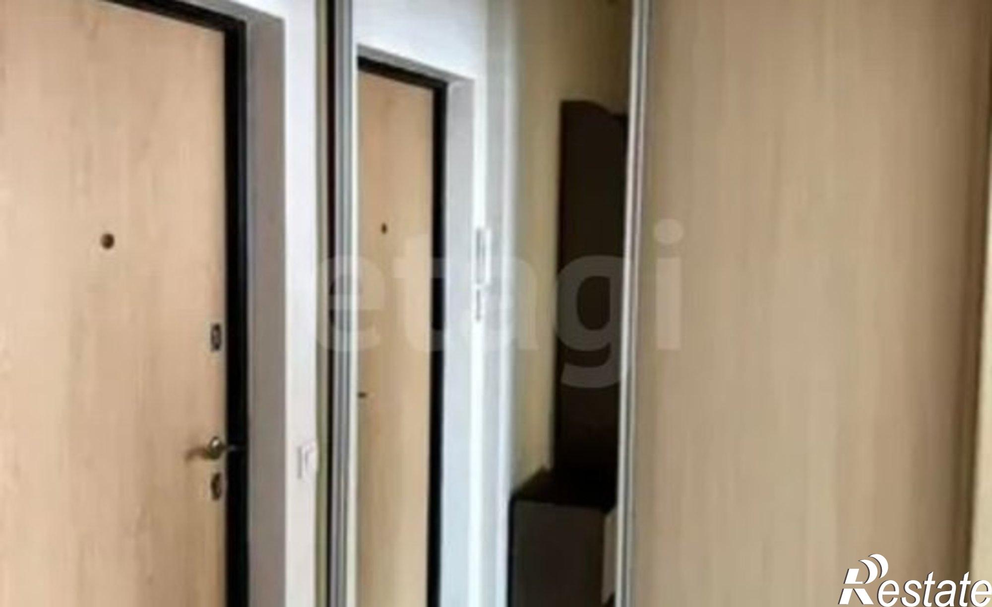 Купить квартиру за 4 200 000 рублей на 9-й микрорайон, 37