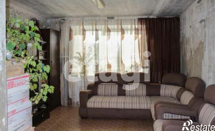 1-комн квартира 8-й микрорайон, 15