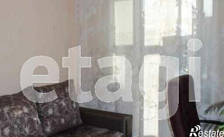 1-комн квартира 8-й микрорайон, 15