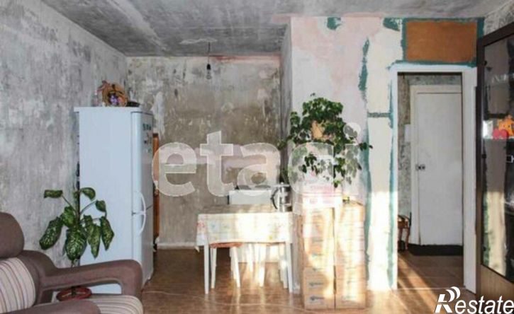 1-комн квартира 8-й микрорайон, 15