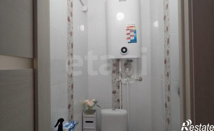 2-комн квартира 10-й микрорайон, 72