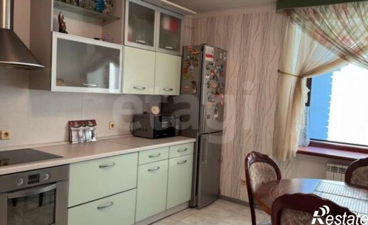 4-комн квартира микрорайон 3Б, 12