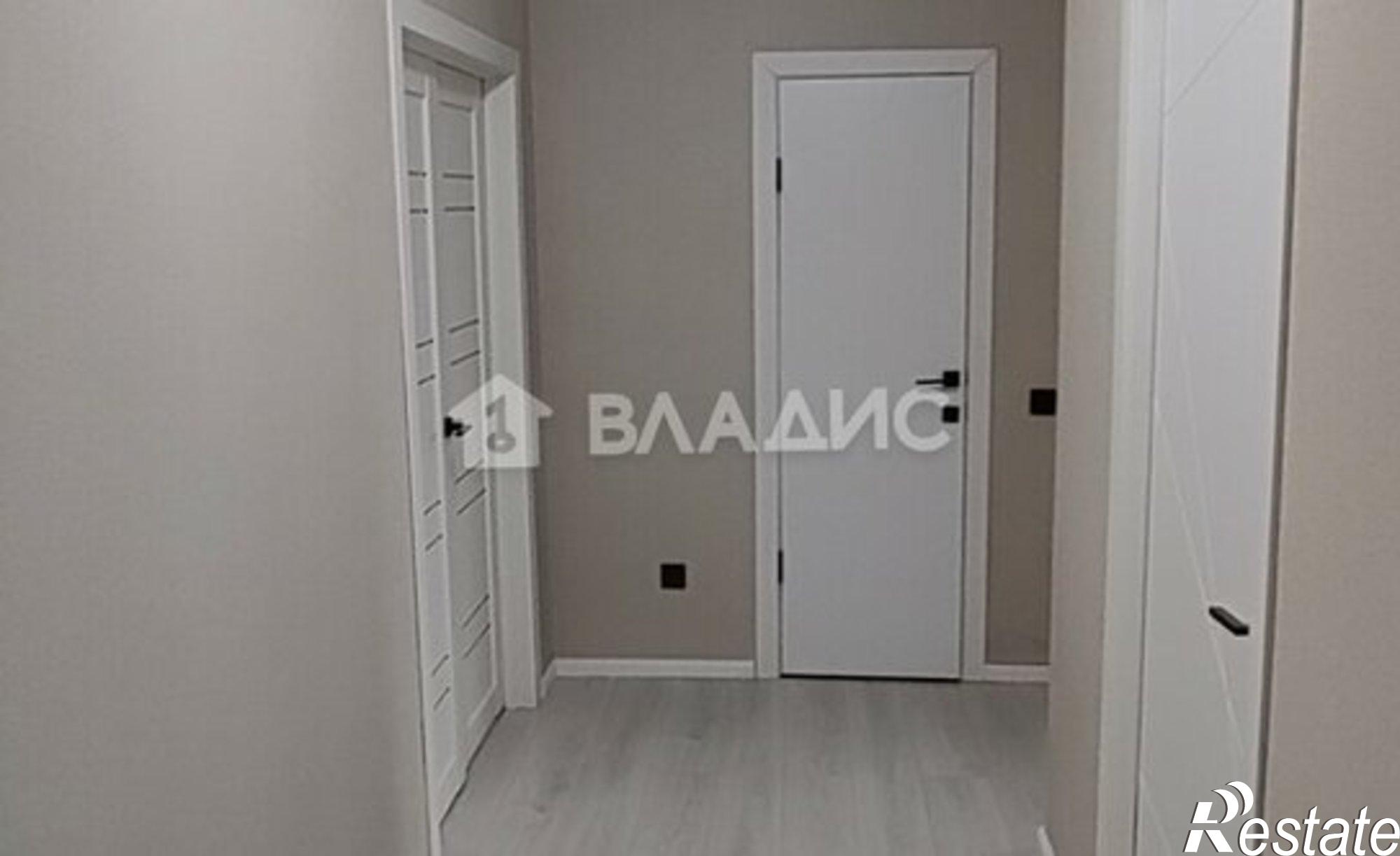 Купить квартиру за 8 400 000 рублей на 15-й микрорайон, 23