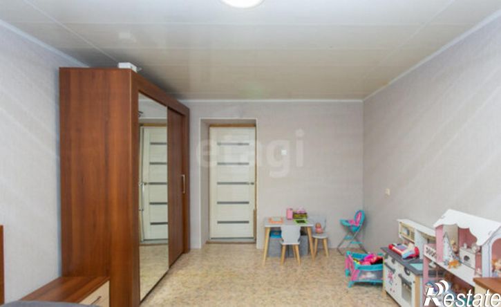 2-комн квартира улица Знаменского, 18,  д. 18