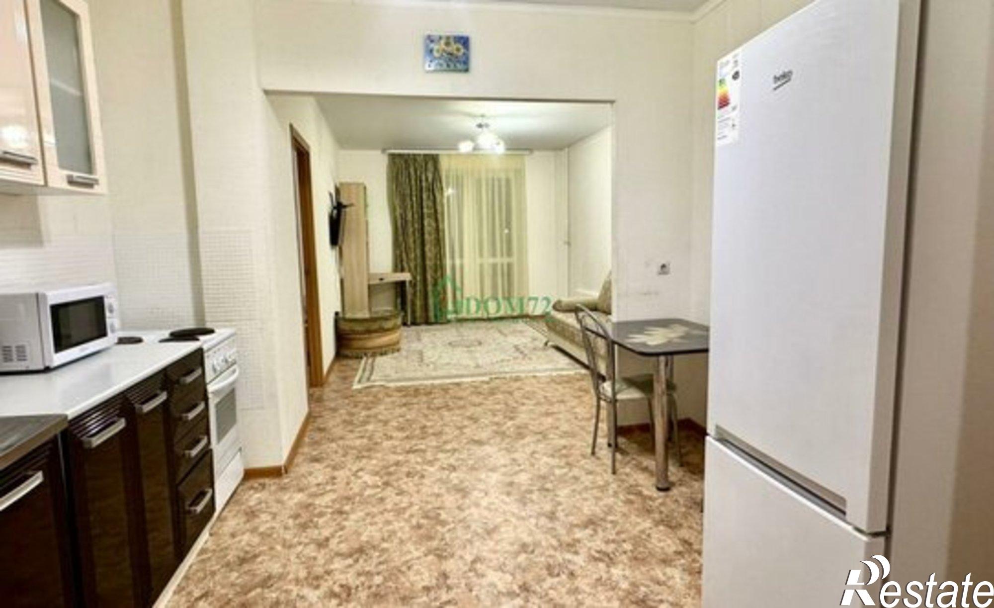 Купить квартиру за 5 000 000 рублей на 15-й микрорайон, 27