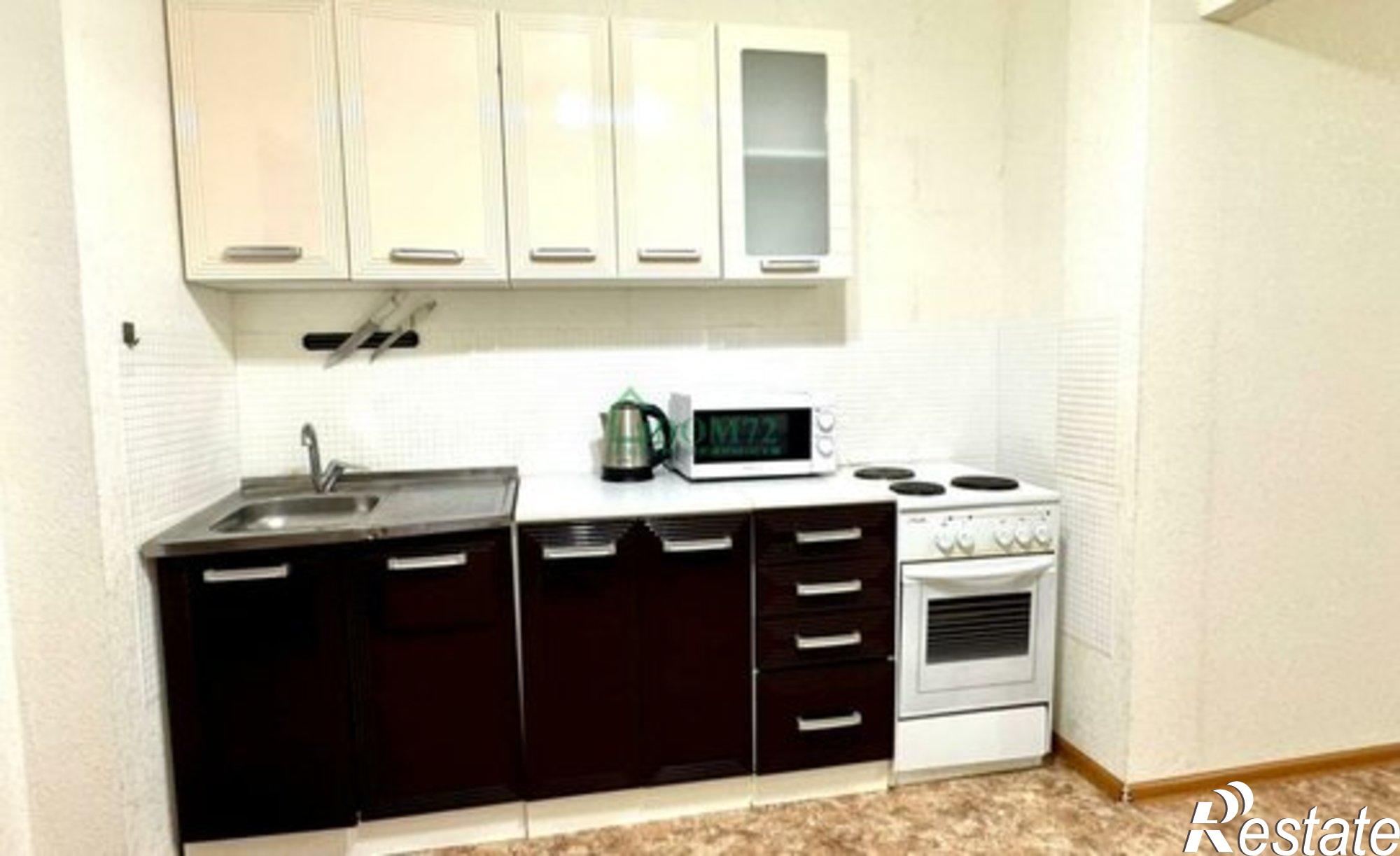 Купить квартиру за 5 000 000 рублей на 15-й микрорайон, 27