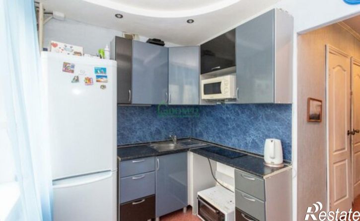 2-комн квартира 4-й микрорайон, 1